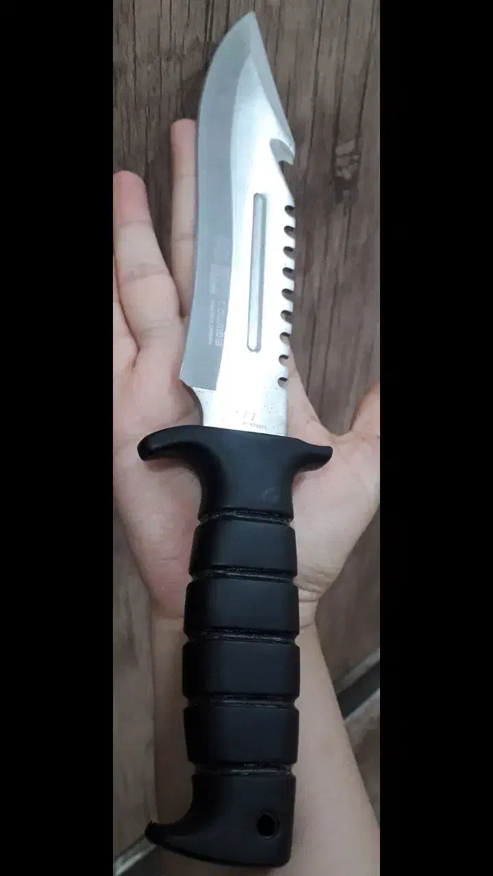 ۲عدد چاقوی سفری وشکاری کلمبیا و شورش اصل و نو|کوهنوردی و کمپینگ|دهلران, |دیوار