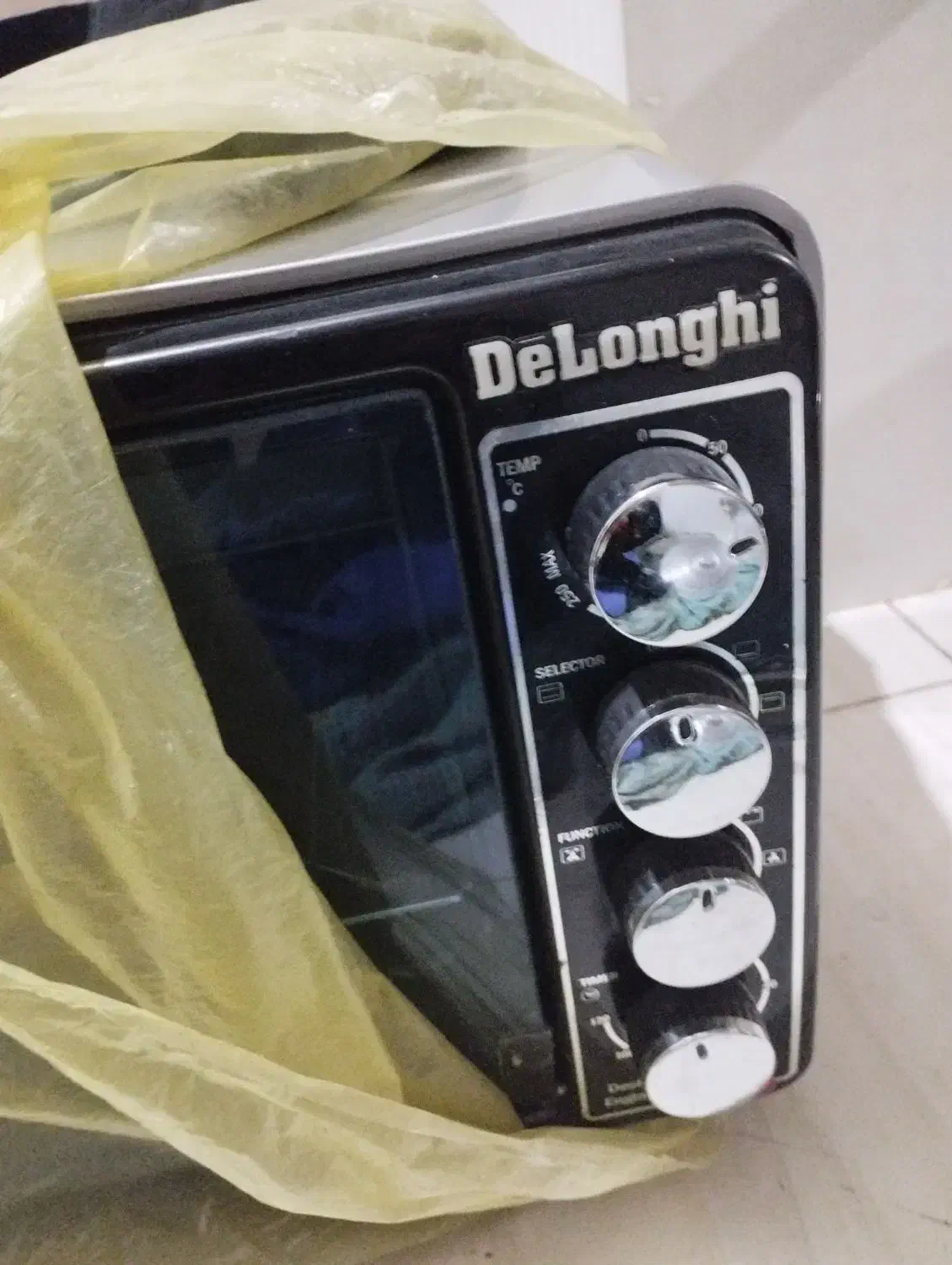 توستر،سرخ کن درحدنو  به فروش می‌رسد|اجاق گاز و لوازم برقی پخت‌وپز|صدرا-فارس, فاز ۱|دیوار