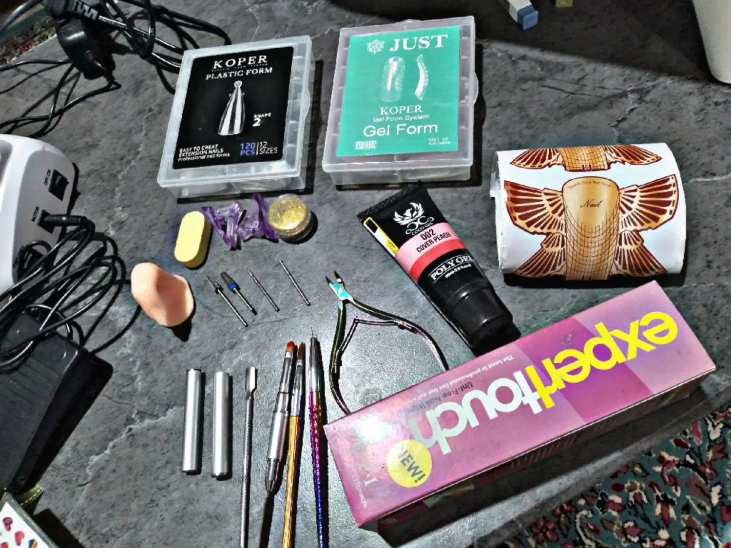 وسایل کاشت ناخن|آرایشی، بهداشتی، درمانی|کرمان, |دیوار