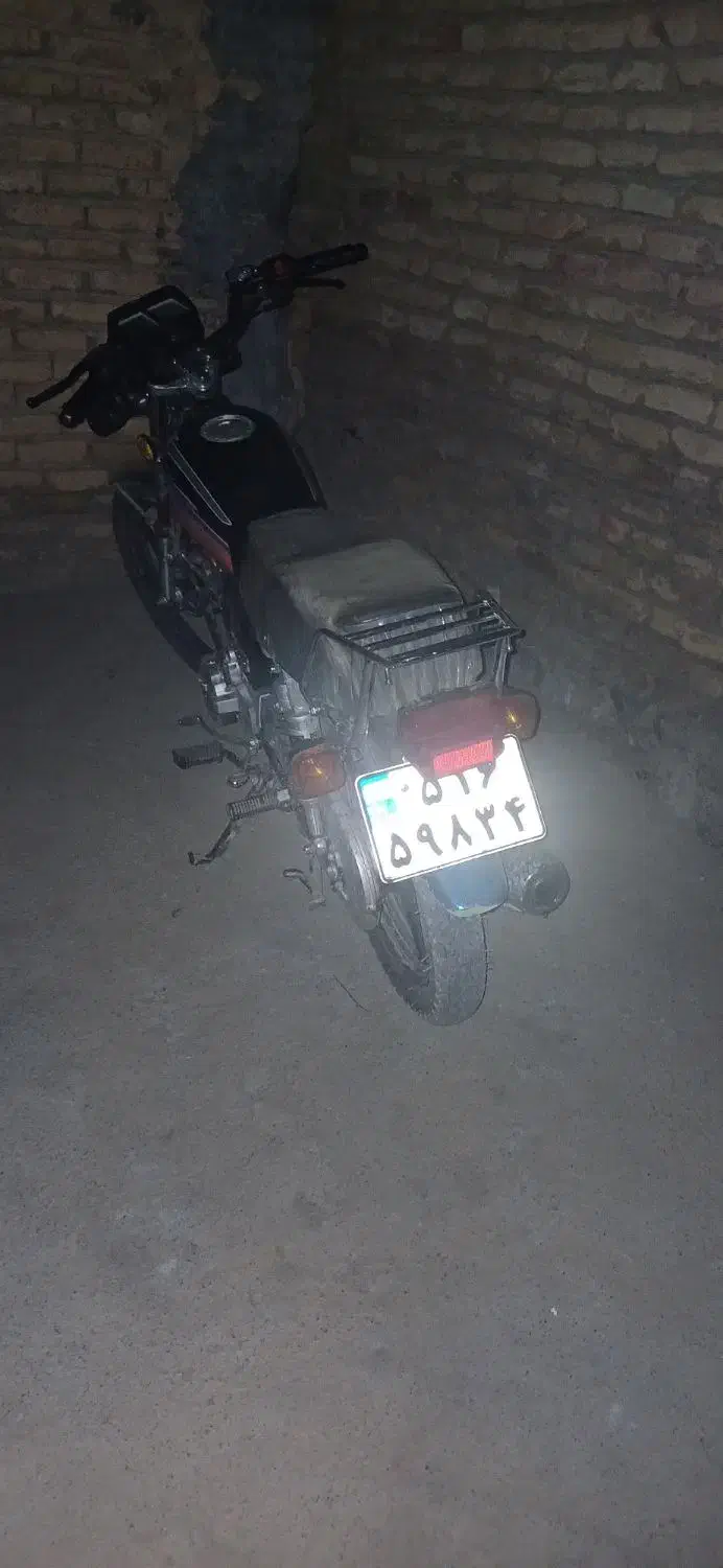 متور سیکلت پرواز ۲۰۰|موتورسیکلت|کرمانشاه, |دیوار