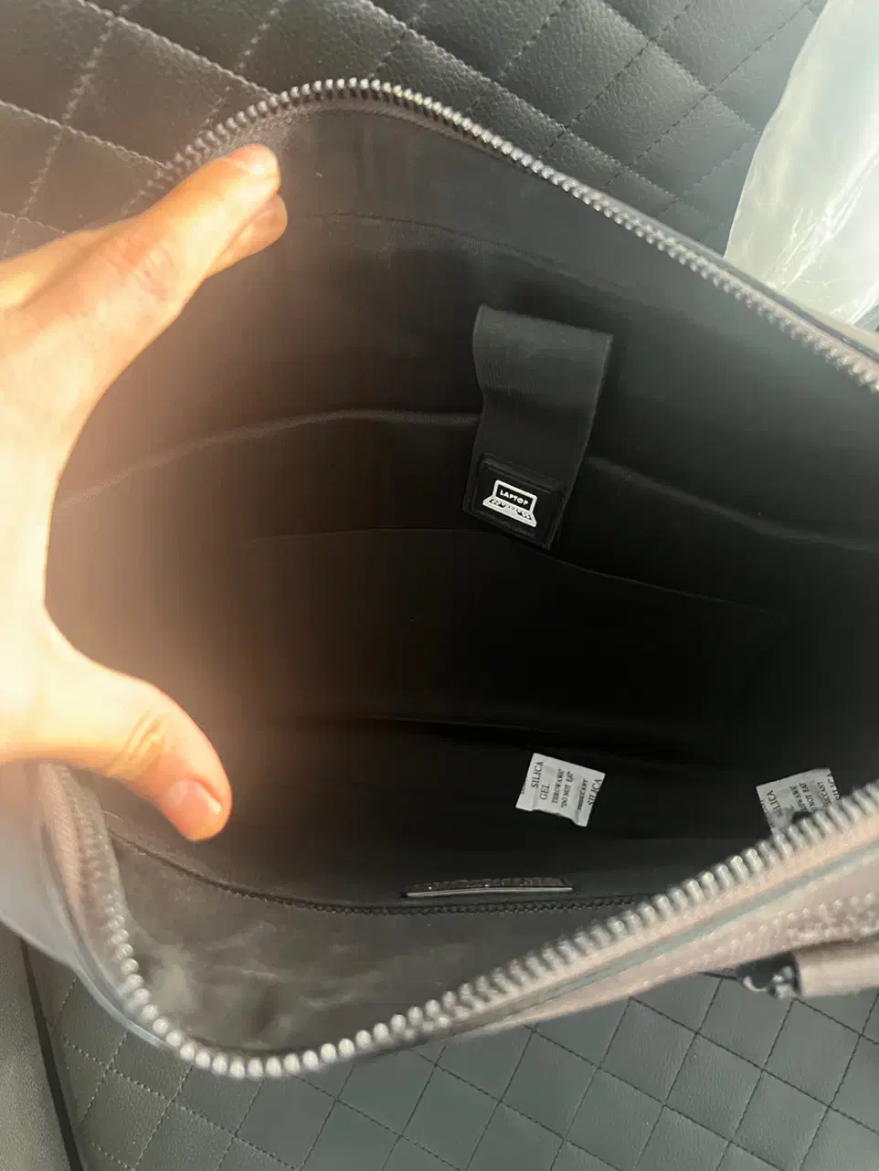 کیف دوشی برند جیانفرانکو فرره ایتالیایی|کیف، کفش، کمربند|بانه, |دیوار