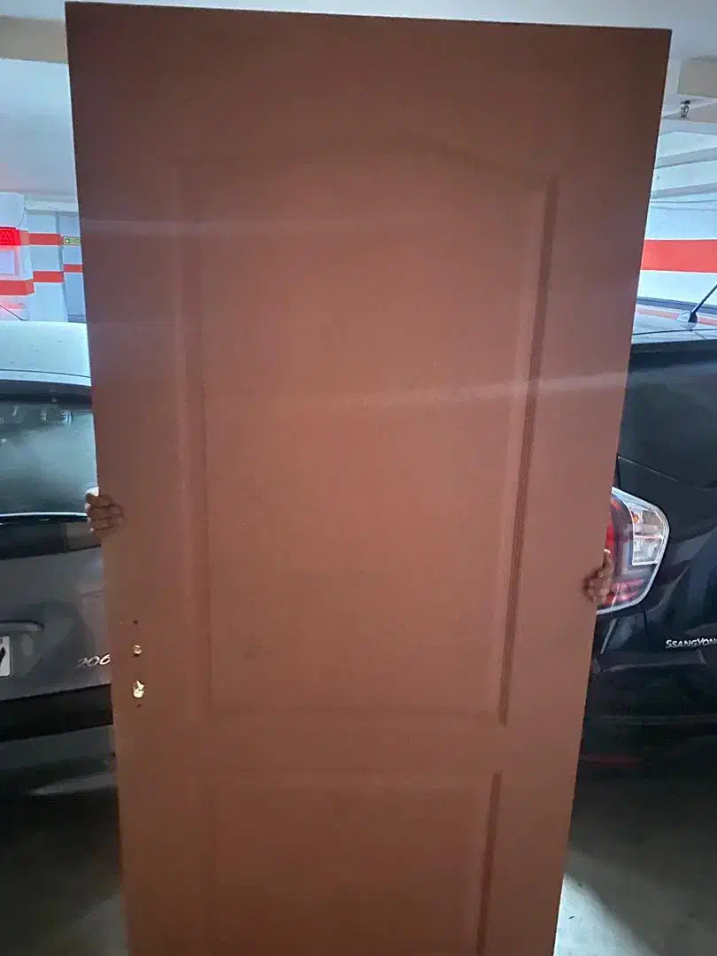 درب چوبی|مصالح و تجهیزات ساختمان|تهران, هروی|دیوار