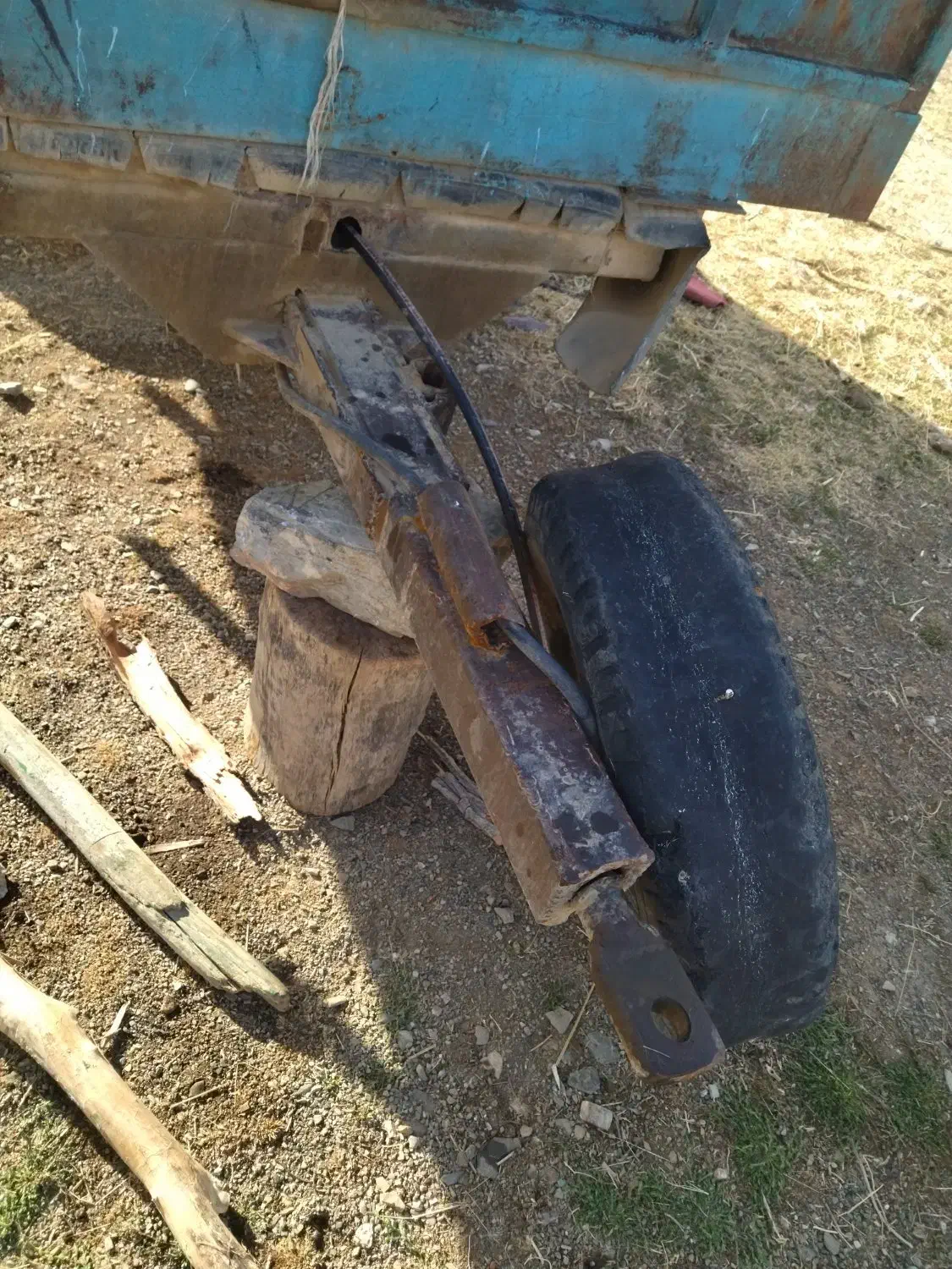 تریلی|قطعات یدکی و لوازم جانبی|کلاترزان, |دیوار