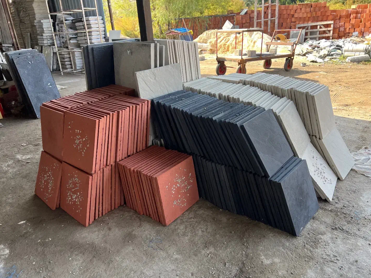 جذب نیروی کار در کارگاه تولید فراورده های بتنی|استخدام صنعتی، فنی، مهندسی|محمودآباد, |دیوار