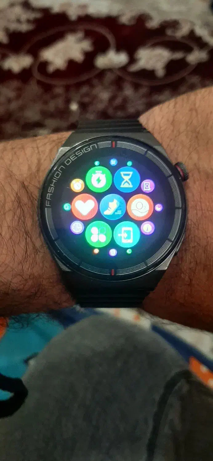 فروش فوری ساعت هوشمند|لوازم جانبی موبایل و تبلت|تهران, هاشمی|دیوار