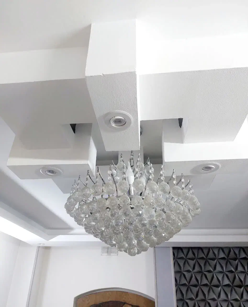 لوستر کریستالی|لوستر و چراغ آویز|اصفهان, شاهد|دیوار