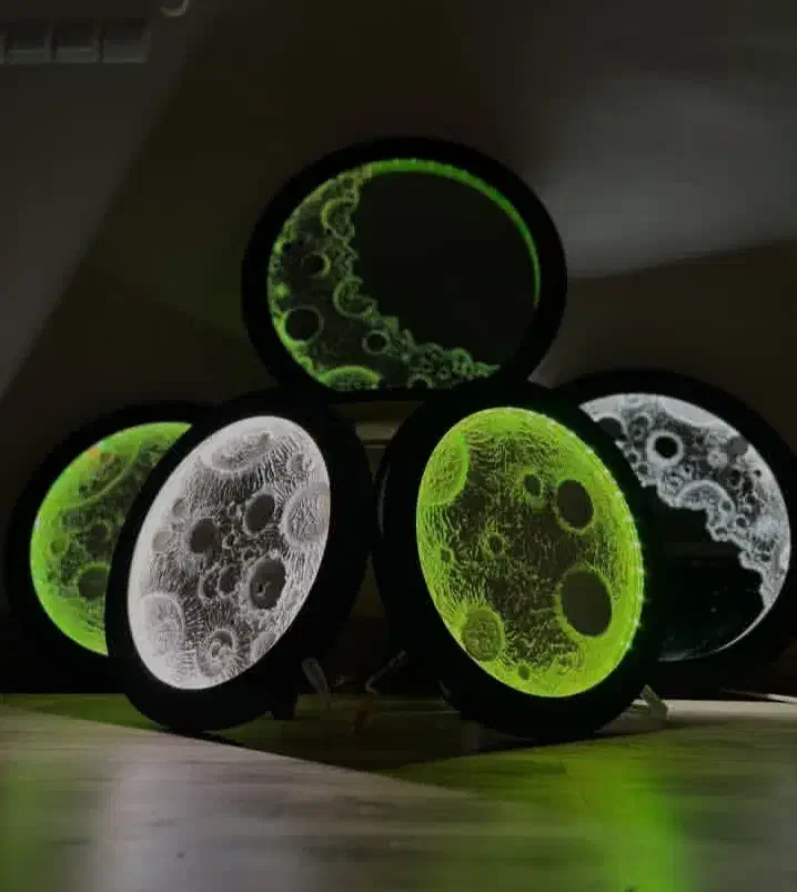 سفارش ماه های درخشان سه بعدی|ساعت دیواری و تزئینی|سنندج, |دیوار