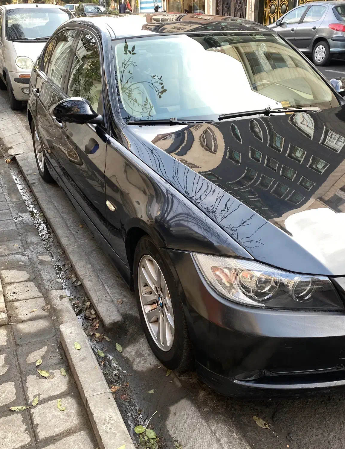 بی ام و ۳۲۰ آی|خودرو سواری و وانت|تهران, قلهک|دیوار