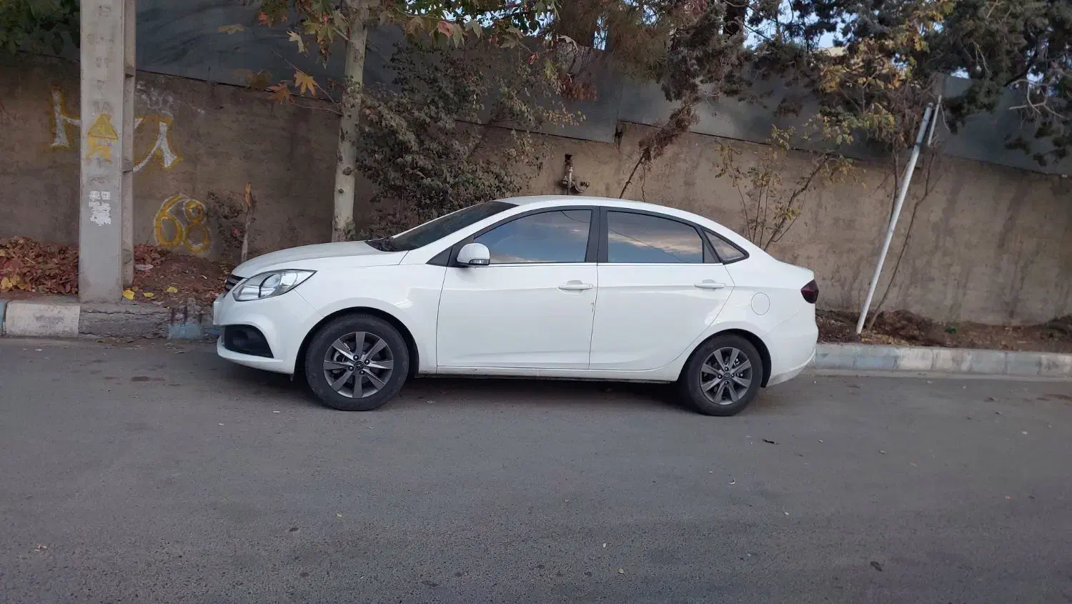 جک j4|خودرو سواری و وانت|کرج, حصار سرجوب|دیوار