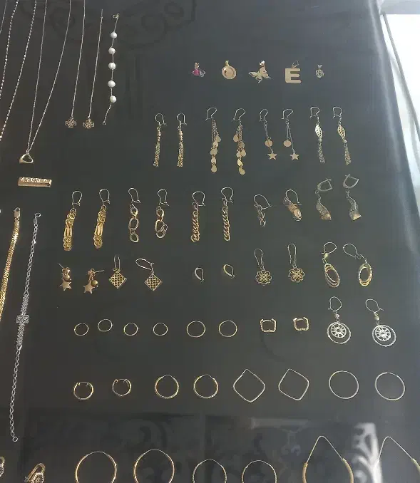 جواهرات|جواهرات|ایلام, |دیوار