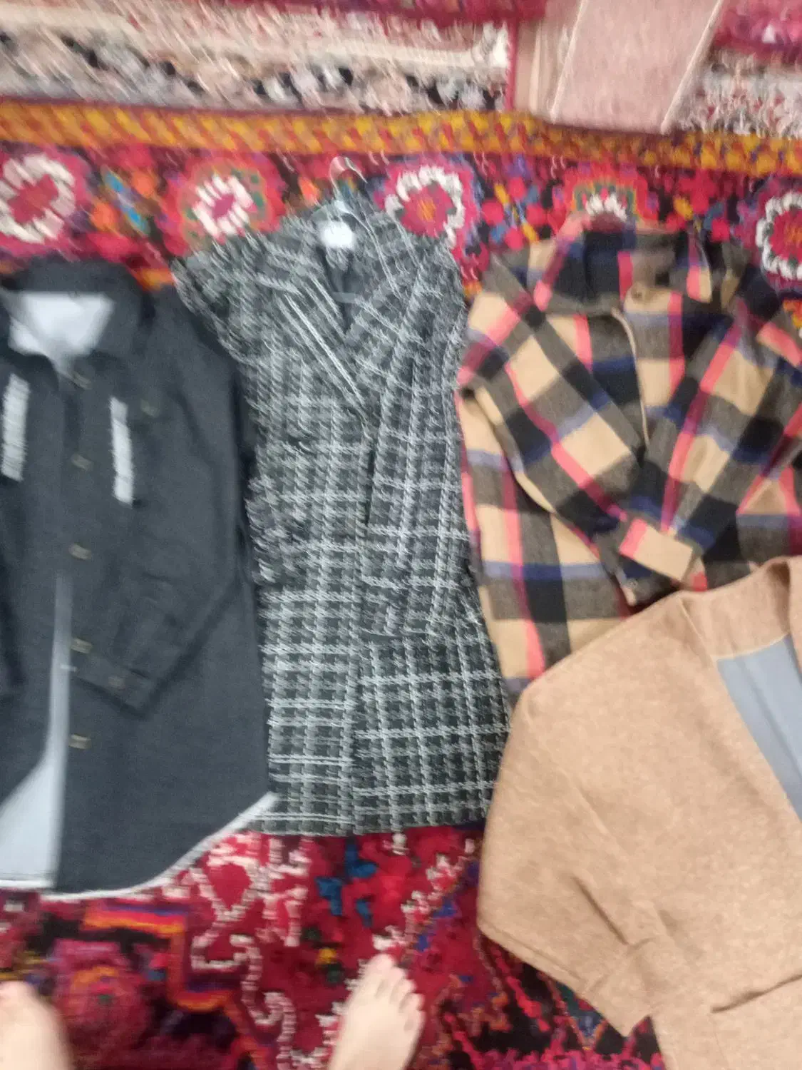 مانتو پشمی|لباس|مرند, |دیوار