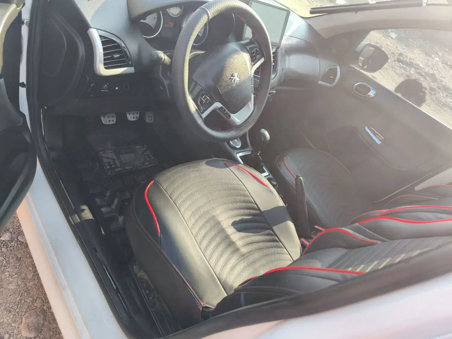 ۲۰۷ فرانسوی مدل۹۰|خودرو کلاسیک|جیرفت, |دیوار