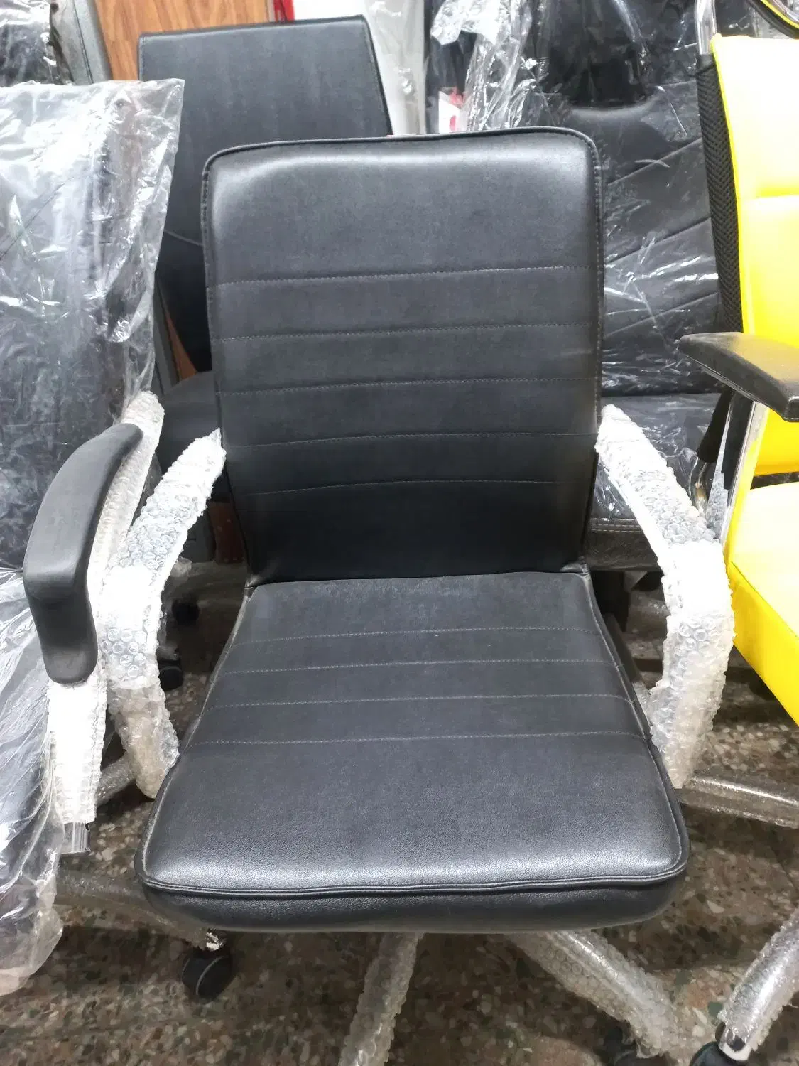 صندلی مدیریت (چرخ دار)|دفتر کار|اصفهان, گرکان|دیوار