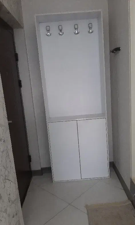 جاکفشی|جاکفشی، کمد، دراور|فردیس, منظریه|دیوار