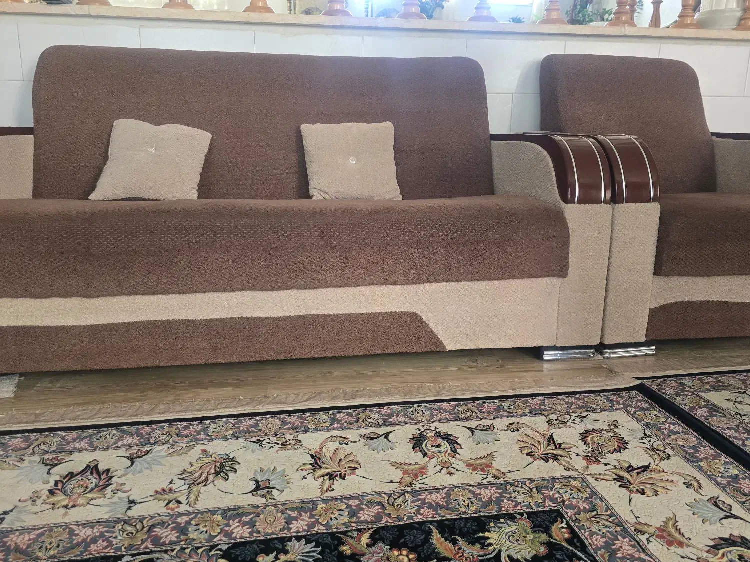 مبل دست دوم|مبلمان خانگی و میز عسلی|اقلید, |دیوار