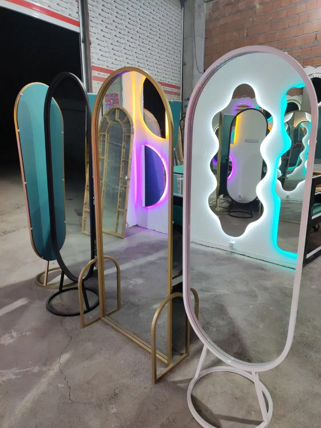 آینه قدی ایستاده فلزی|آینه|ارومیه, |دیوار