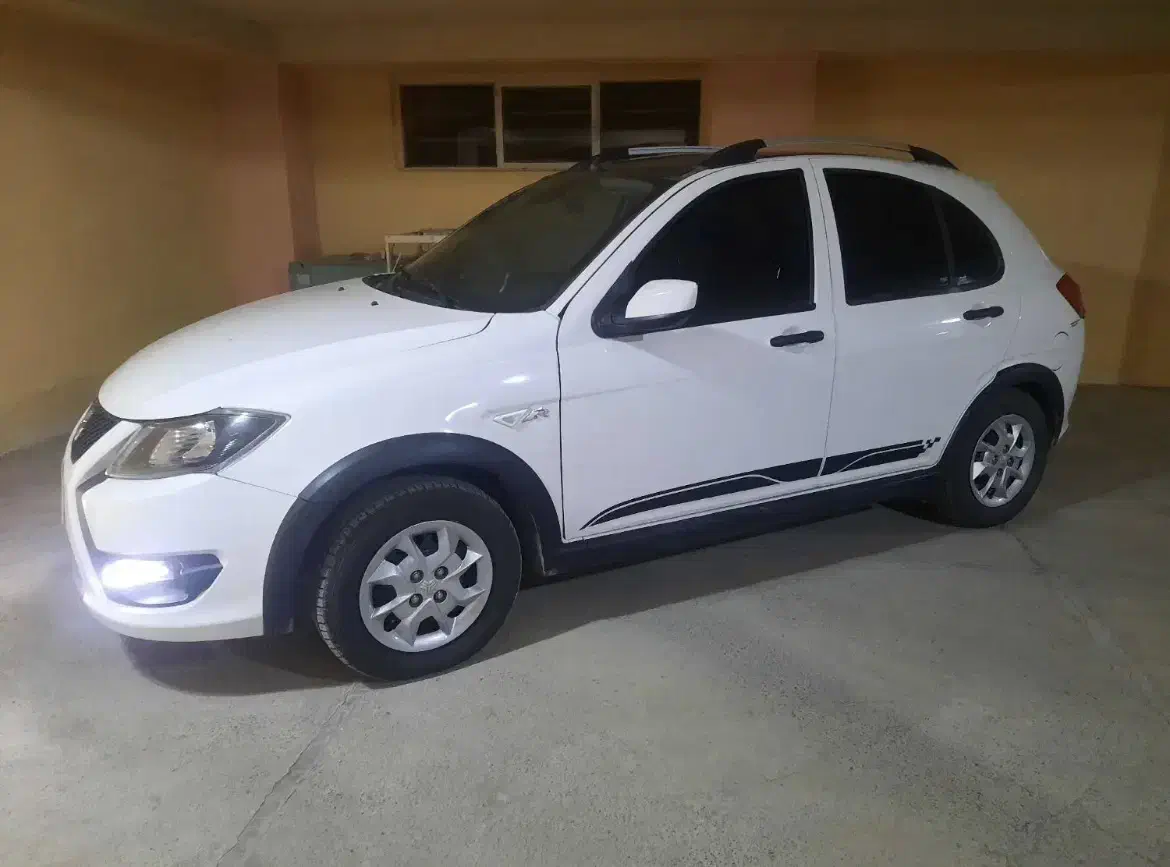 کوییکR 1402|خودرو سواری و وانت|ایلام, |دیوار