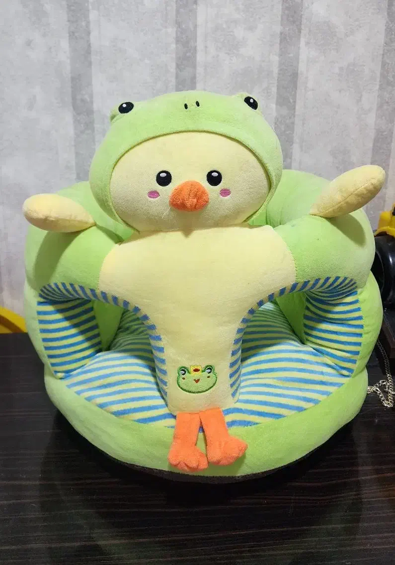 صندلی کمک نشستن و آموزش نشستن کودک|تخت و صندلی بچه|باخزر, |دیوار