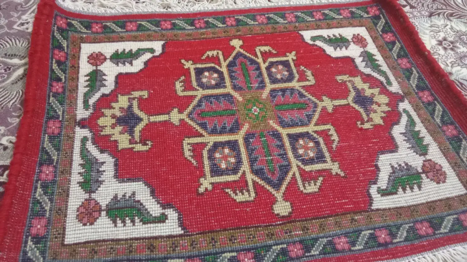 فرش پادری نقشه هریس|پادری|سهند, |دیوار