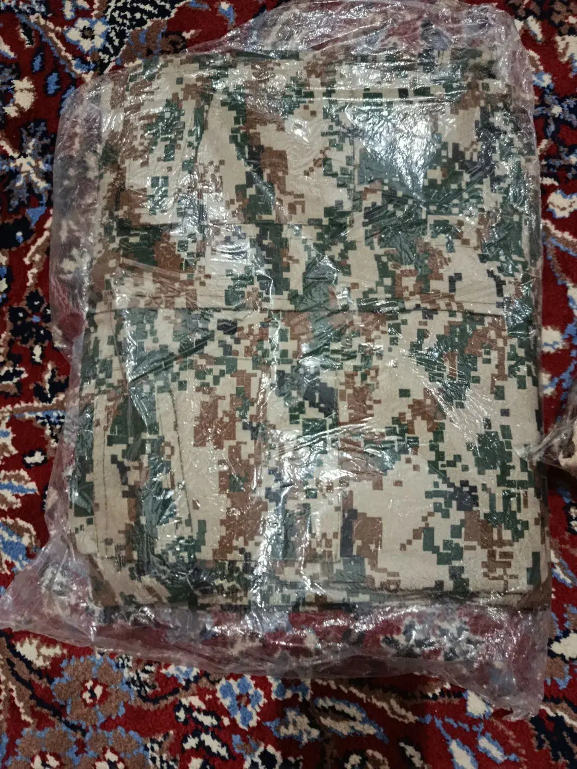 لباس|لباس|خاش, |دیوار