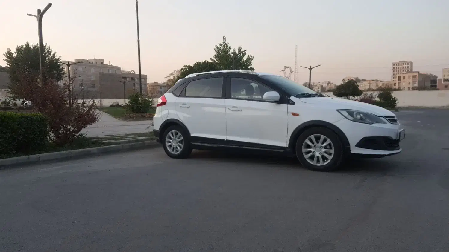 MVM۳۱۵ نیو لاکچری معاوضه با کوئیک تیبا 111|خودرو سواری و وانت|تهران, وردآورد|دیوار