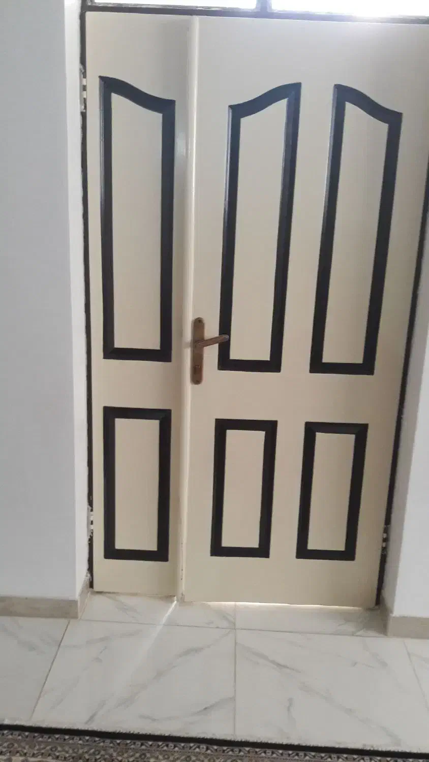 درب ورودی چوبی|مصالح و تجهیزات ساختمان|کنگاور, |دیوار