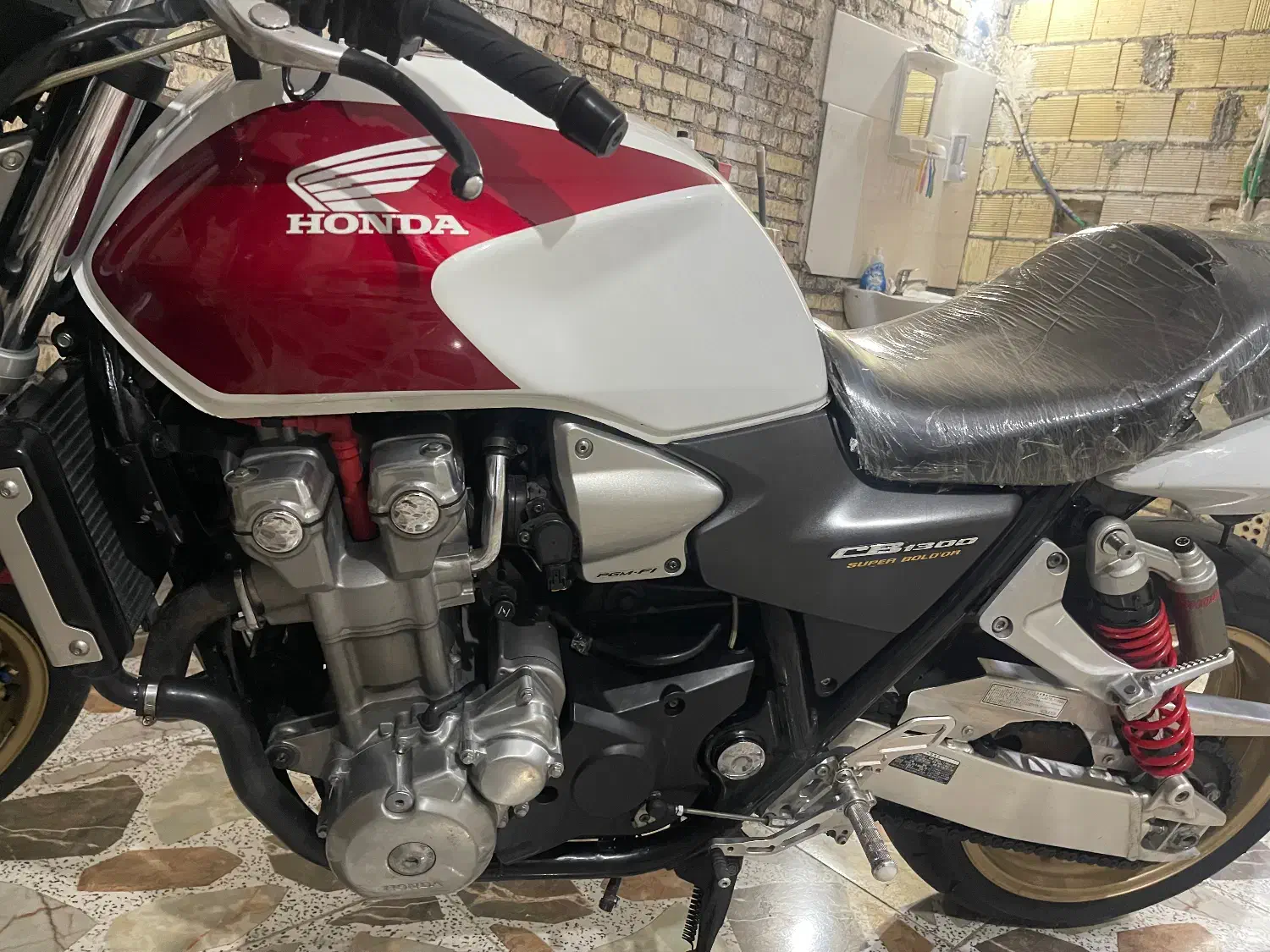 Cb1300|موتورسیکلت|شوش, |دیوار