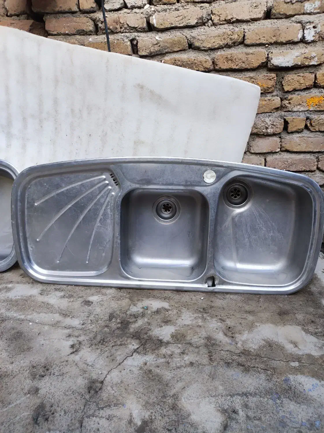 سینک|مصالح و تجهیزات ساختمان|رامجین, |دیوار