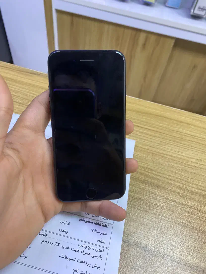 گوشی موبایل ایفون se2020|موبایل|بابلسر, |دیوار