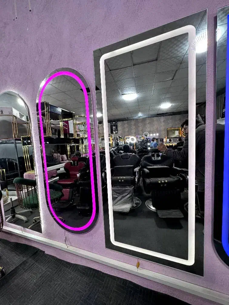 تجهیزات آرایشگاهی|آرایشگاه و سالن‌های زیبایی|تهران, آهنگران (سراسیاب دولاب)|دیوار