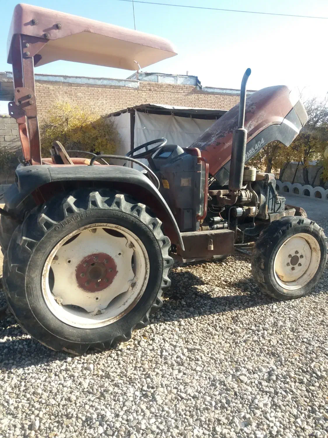 تراکتور یورو پارس ۴۰۴عمران سیرجان|خودرو سنگین|حنا, |دیوار