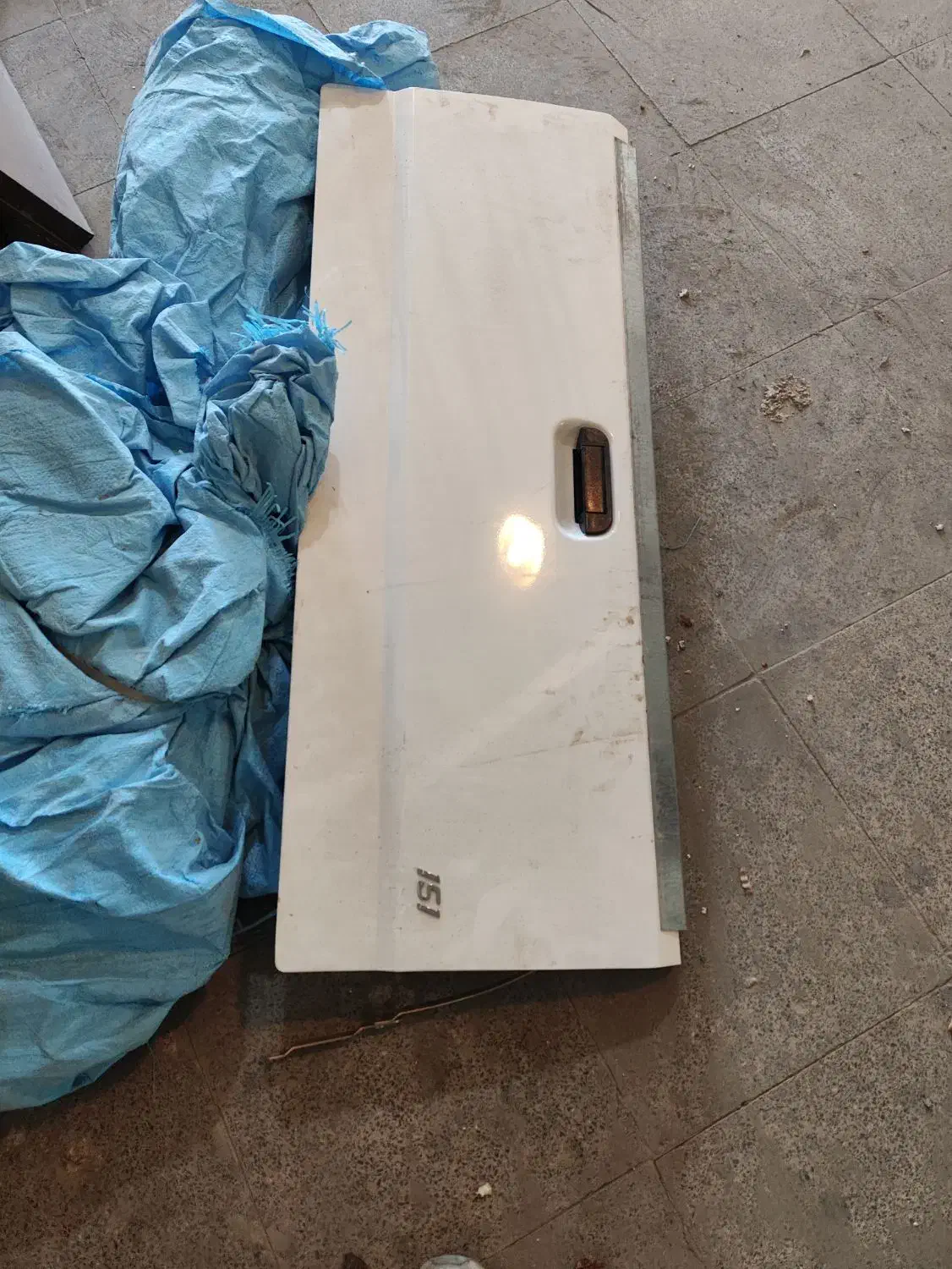 درب پشت وانت پراید|قطعات یدکی و لوازم جانبی|شیراز, مسلم|دیوار