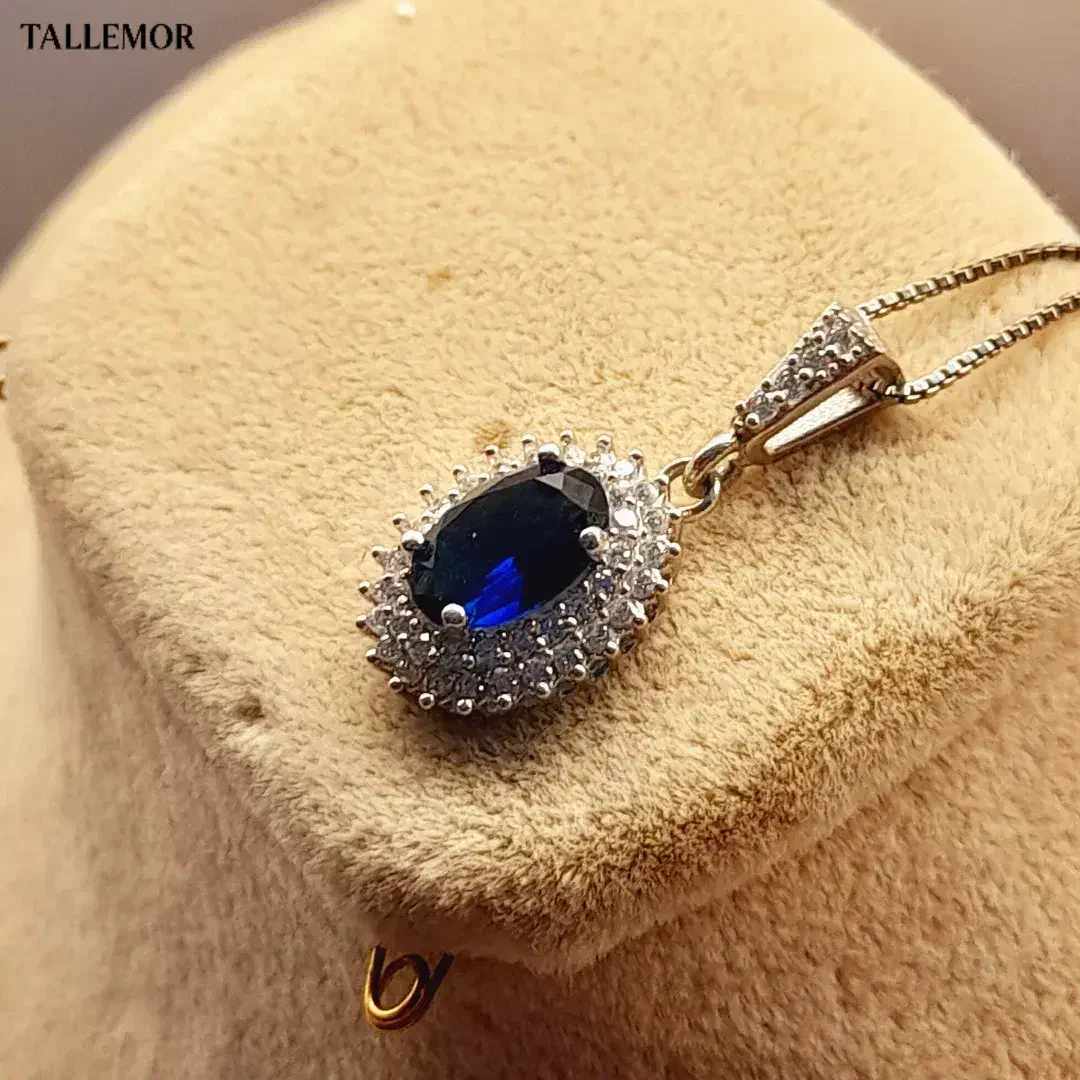 تعدادی گردنبد نقره ایتالیایی|جواهرات|مشکیندشت, |دیوار