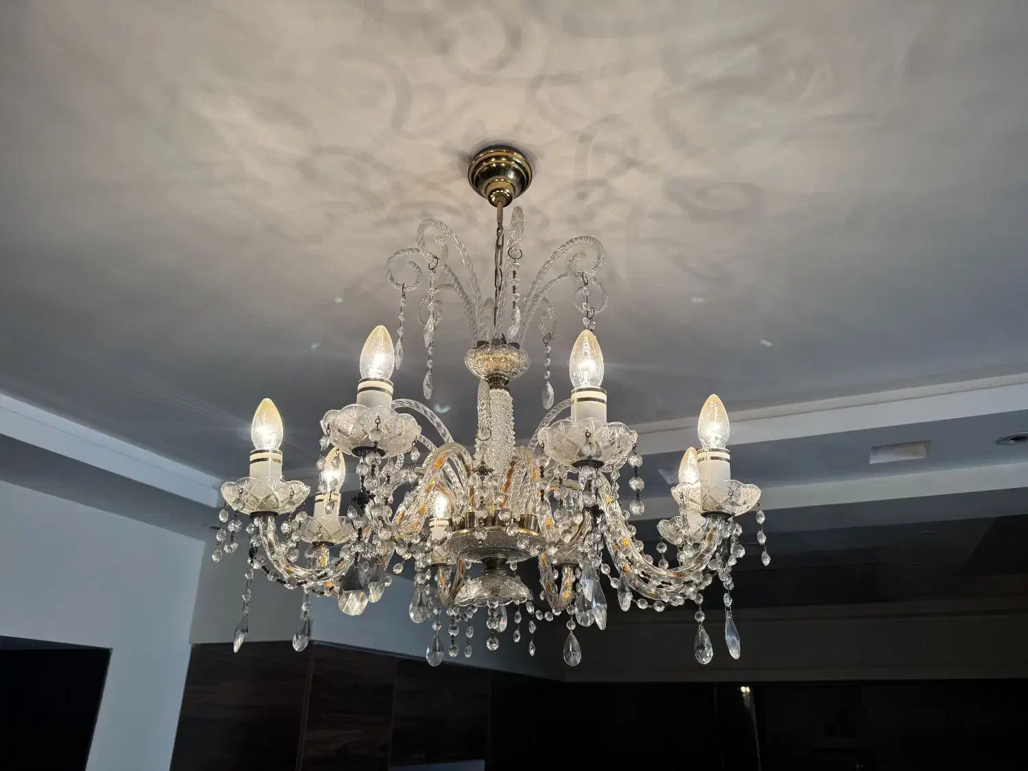 لوستر|لوستر و چراغ آویز|اصفهان, مفتح|دیوار