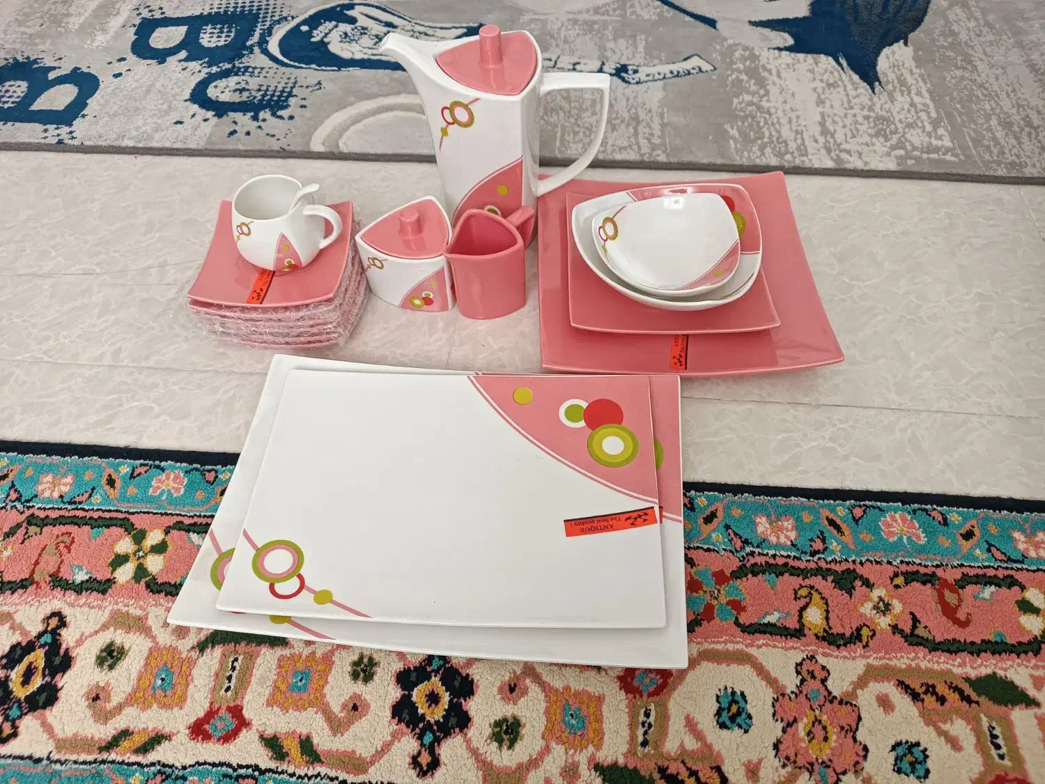 ست کامل شش نفره چینی|ظروف سرو و پذیرایی|ملایر, |دیوار