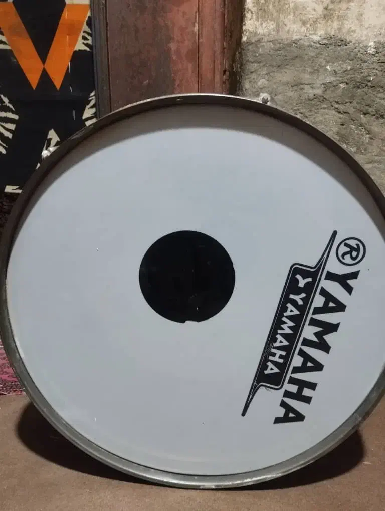 طبل بزرگ|سازهای سنتی|زاهدان, |دیوار