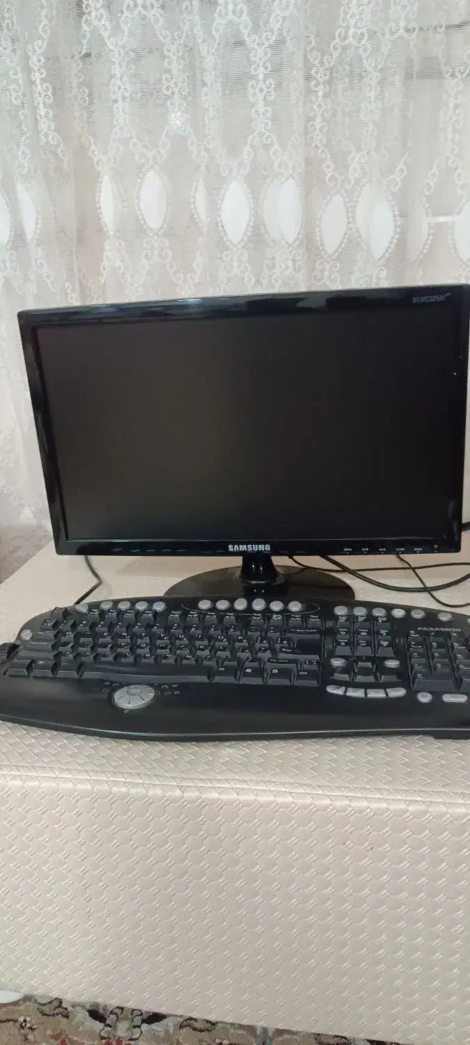 فیش پرینتر و کامپیوتر کامل|پرینتر، اسکنر، کپی، فکس|کاشان, کارگر|دیوار