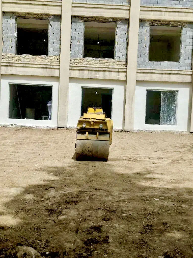 غلطک غلطک جهت کمپک زدن زمین پرس نشست ازمایشی|ماشینآلات صنعتی|صفادشت, |دیوار