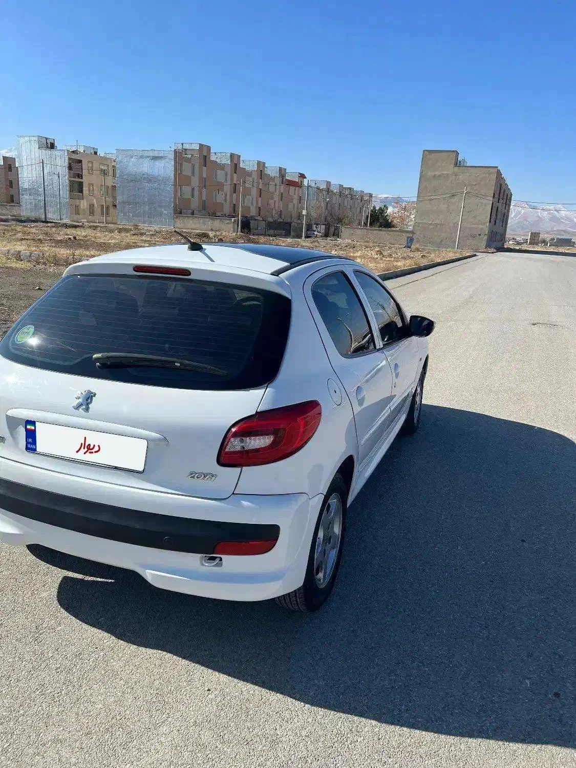 207فروشی|خودرو سواری و وانت|ازنا, |دیوار