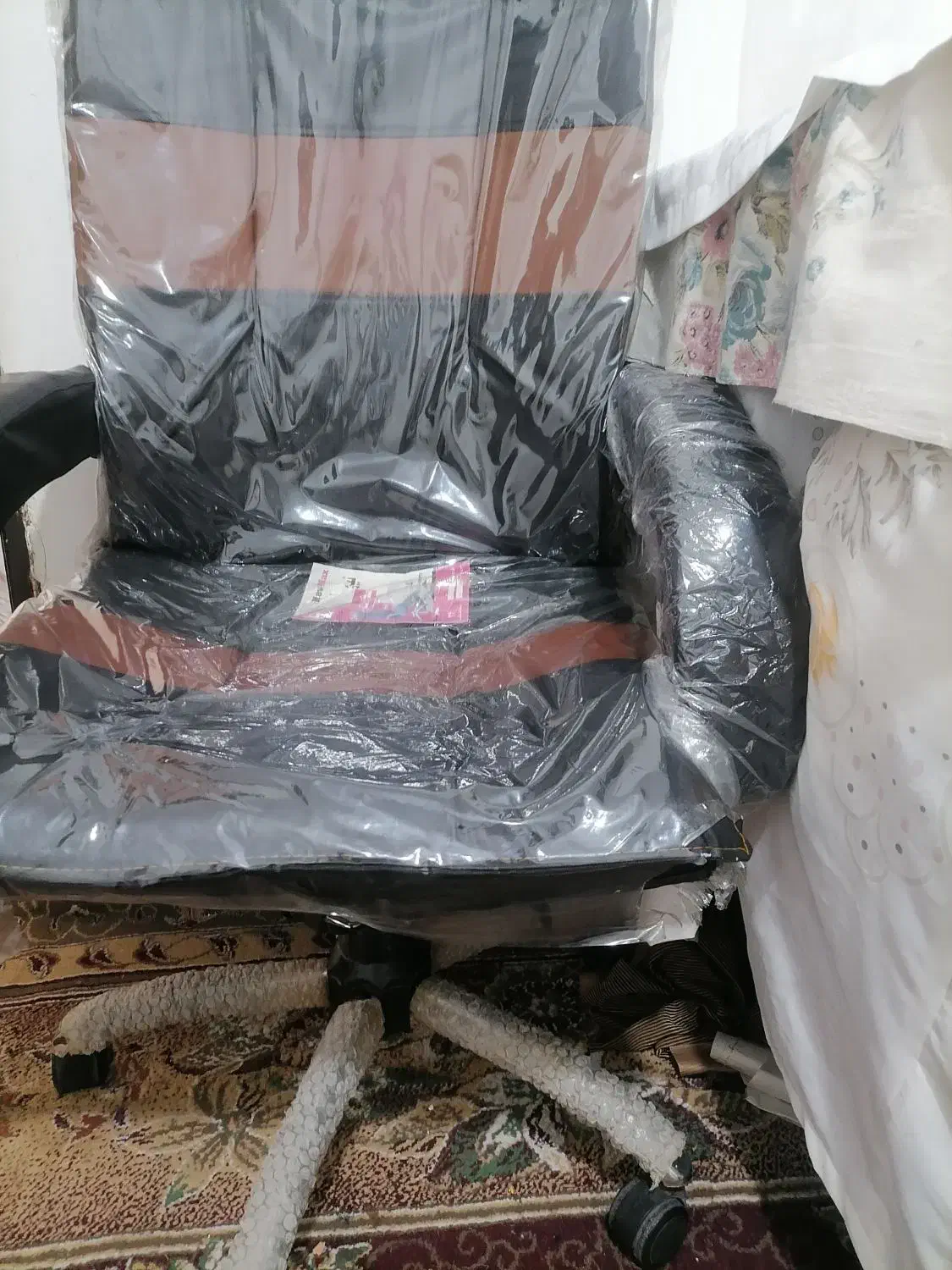 صندلی چرخ دارگردون|صندلی و نیمکت|خلیل آباد, |دیوار