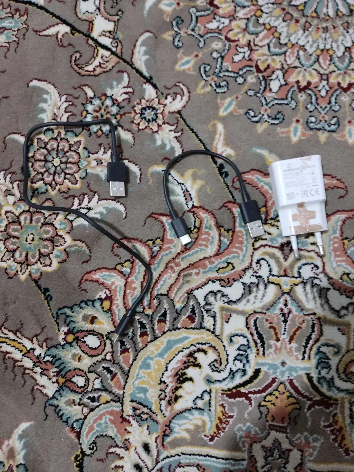 کله شارژ سامسونگ و دو عدد سیم شارژ|لوازم جانبی موبایل و تبلت|کرمانشاه, |دیوار