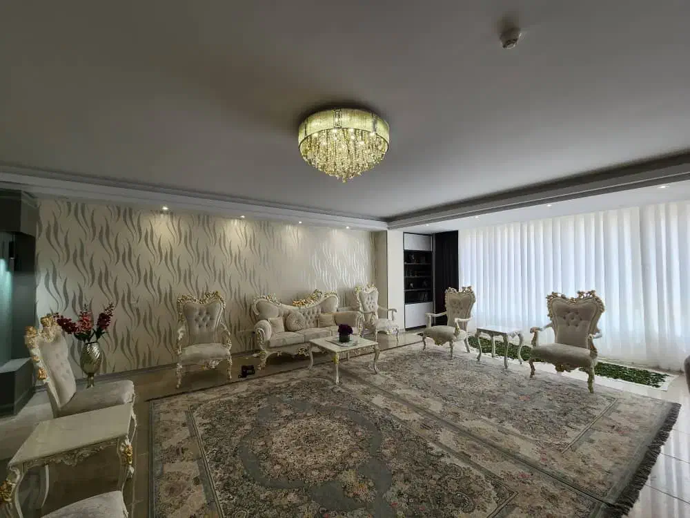 ۹۶متر/سالن نورگیر/۴ساله/رفیعی|اجارهٔ آپارتمان|تهران, سردارجنگل|دیوار