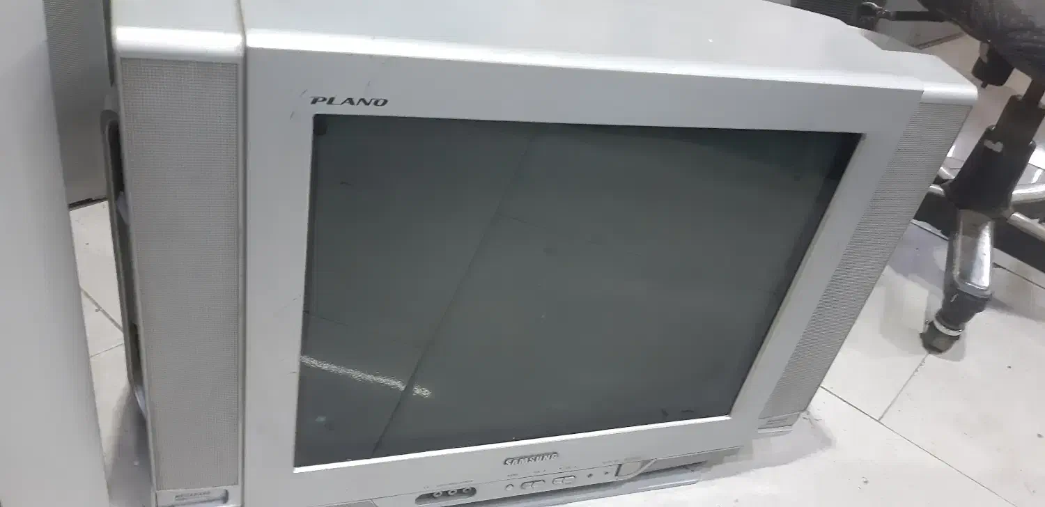 تلویز یون ۲۱ سامسونگ|تلویزیون و پروژکتور|بیرجند, |دیوار