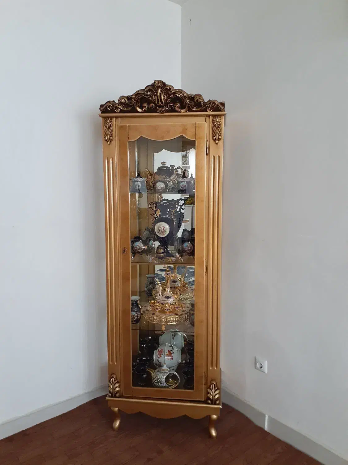 بوفه در حد نو|بوفه، ویترین، کنسول|اردبیل, |دیوار