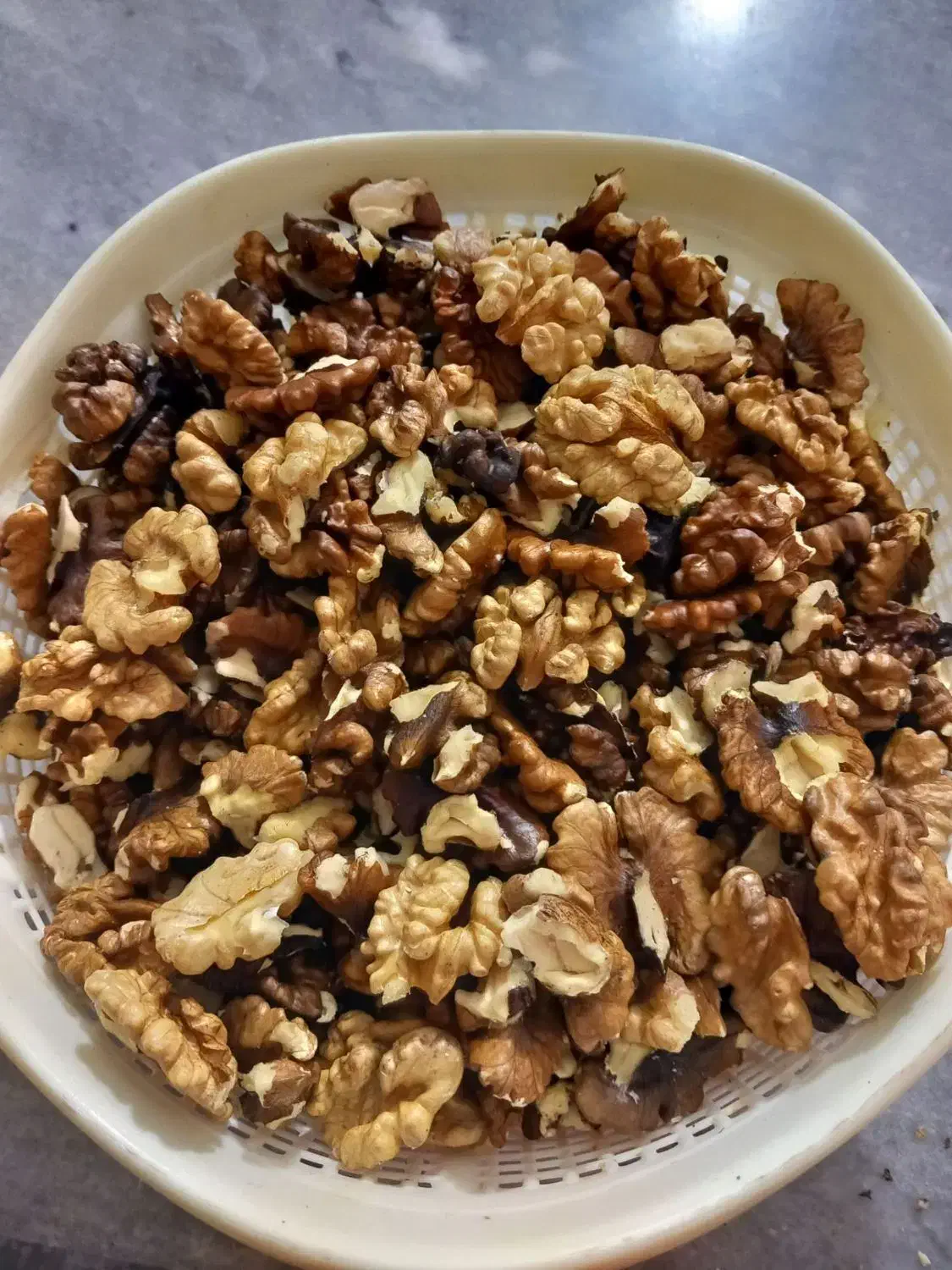 گردو|خوردنی و آشامیدنی|پیر سلیمان, |دیوار