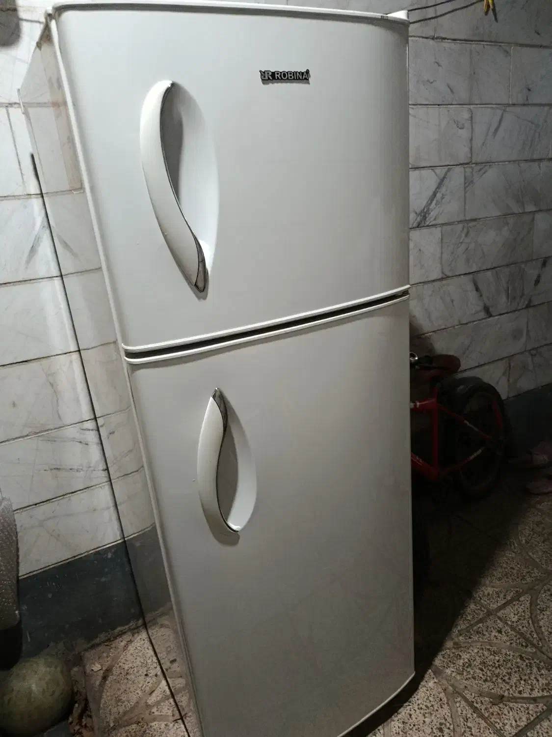 یخچال فریزر امرسان 14فوت در حد نو خیلی تمیز سالم|یخچال و فریزر|تهران, عبدلآباد|دیوار