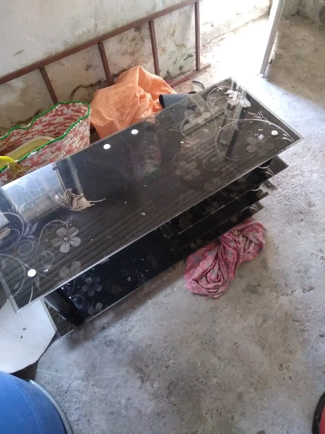 میز تلوزیون|میز تلویزیون|آستانه اشرفیه, |دیوار