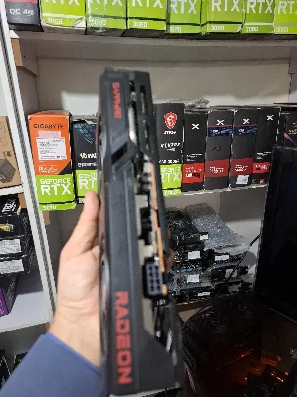 کارت گرافیک سافایر PULSE AMD Radeon RX6600XT|قطعات و لوازم جانبی رایانه|تهران, سلسبیل شمالی|دیوار