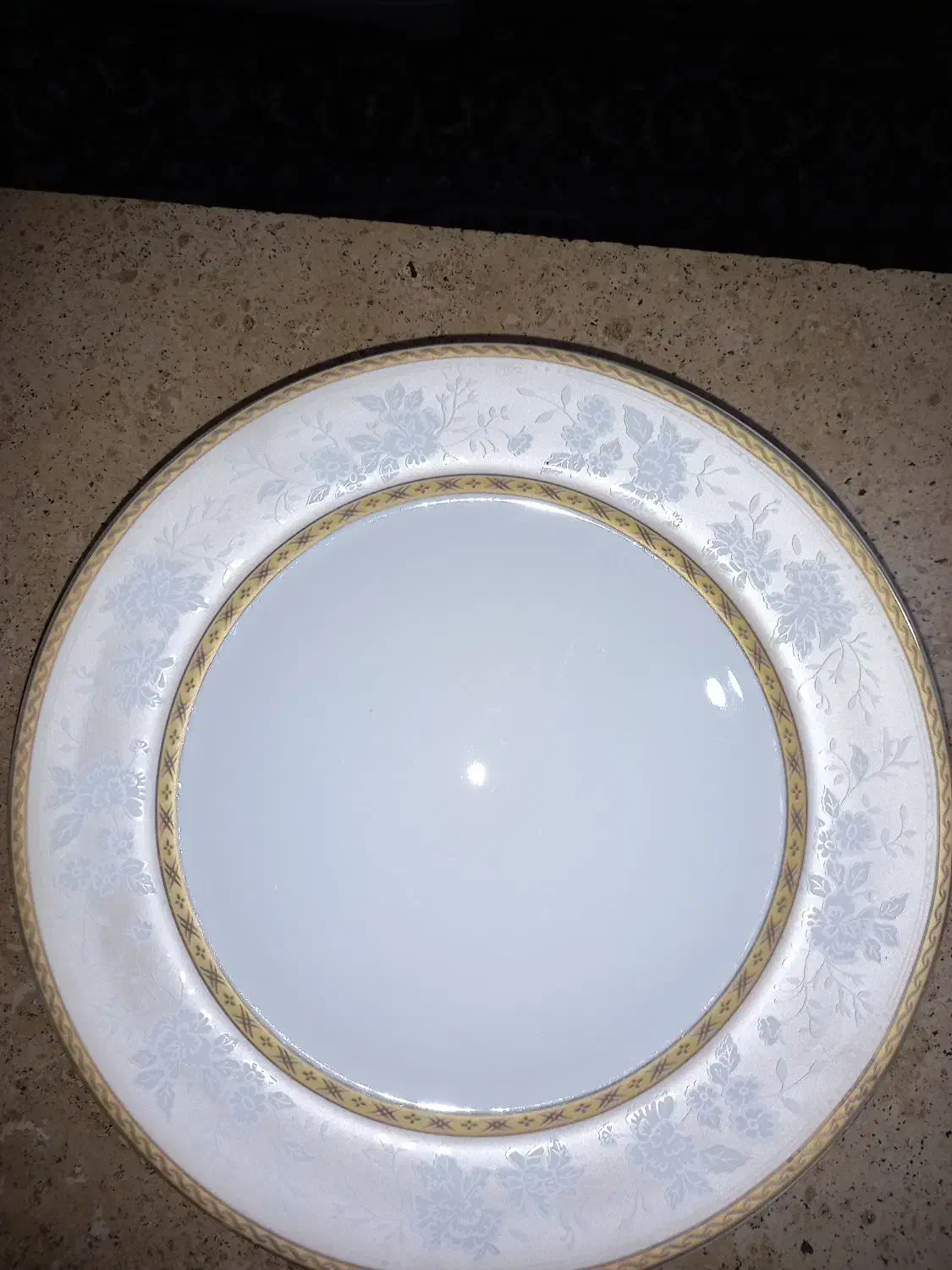 بشقاب چینی|ظروف سرو و پذیرایی|گرمدره, |دیوار