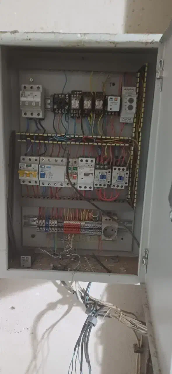 رفع اتصالی عیب یابی سیم کشی برقکار صنعتی و ساختمان|خدمات پیشه و مهارت|گلبهار, شهر جدید گلبهار|دیوار